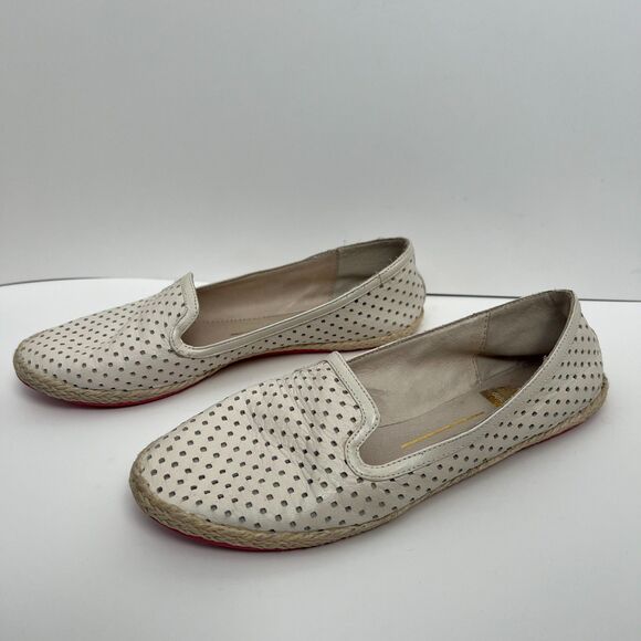 Dolce Vita Ivory Perforated Slip-on Loafers Mules Shoes Flats 6.5 - Picture 3 of 8